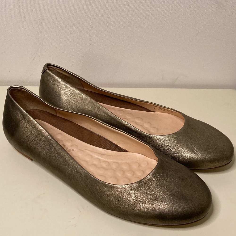 Walking Cradles Bronwyn Flats In Old Gold Antique Metallic - 11W - Picture 2 of 8